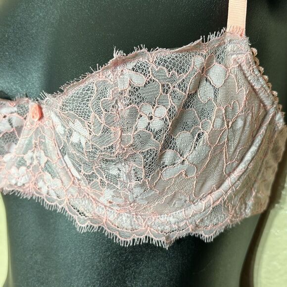 Victoria’s Secret dream angels unpadded push up coquette lace pink 32D fairy - Picture 2 of 4